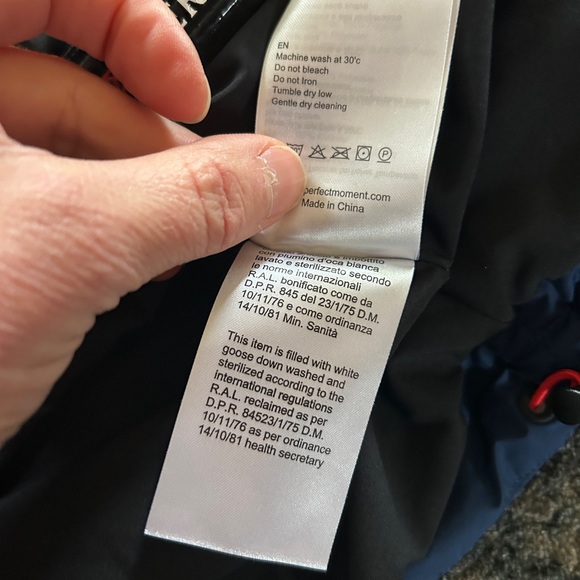 Perfect Moment Apres Duvet ski jacket - Picture 5 of 5